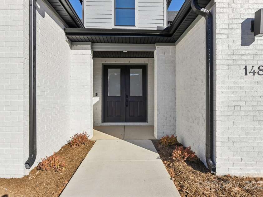 148 Windy Dell Drive, Tega Cay, SC 29708.  MLS# CAR4204504, YatesRealty ID 2204. Main entrance