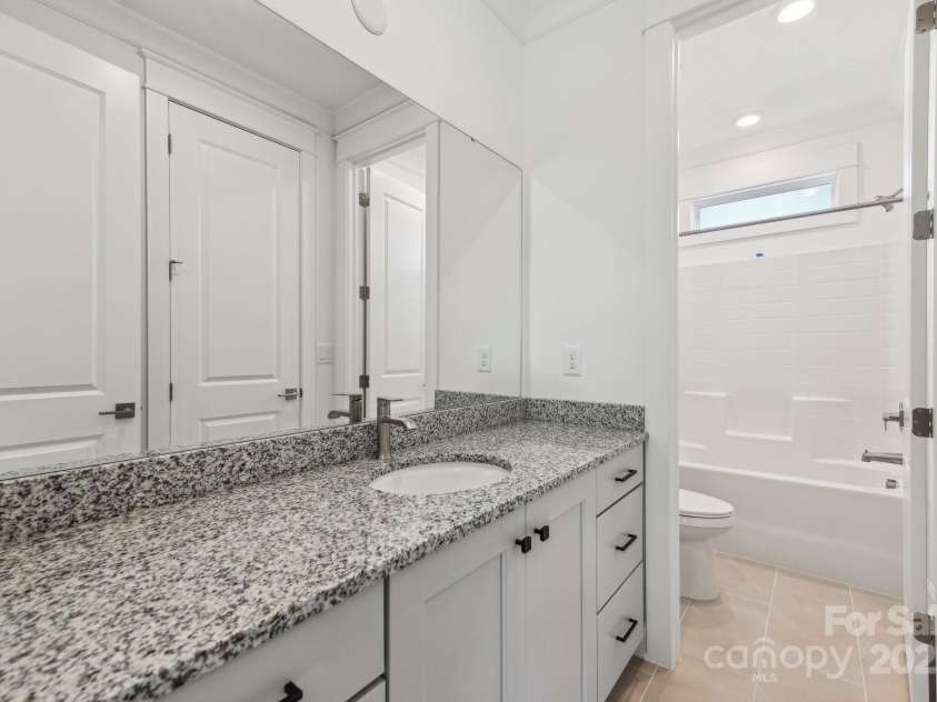 148 Windy Dell Drive, Tega Cay, SC 29708.  MLS# CAR4204504, YatesRealty ID 2204. Secondary Bath