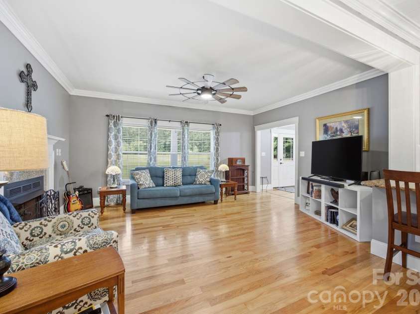 305 Hedrick Lambe Drive, Salisbury, NC 28146.  MLS# CAR4381504, YatesRealty ID 22040. 