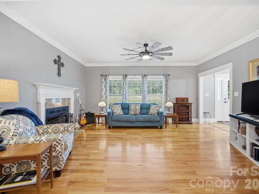 305 Hedrick Lambe Drive, Salisbury, NC 28146.  MLS# CAR4381504, YatesRealty ID 22040. 