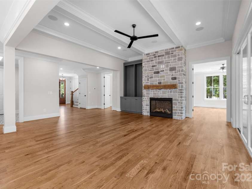 537 Riddle Mill Road, Clover, SC 29710.  MLS# CAR4272387, YatesRealty ID 22040. 