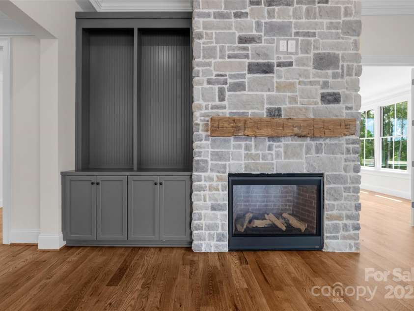 537 Riddle Mill Road, Clover, SC 29710.  MLS# CAR4272387, YatesRealty ID 22040. 