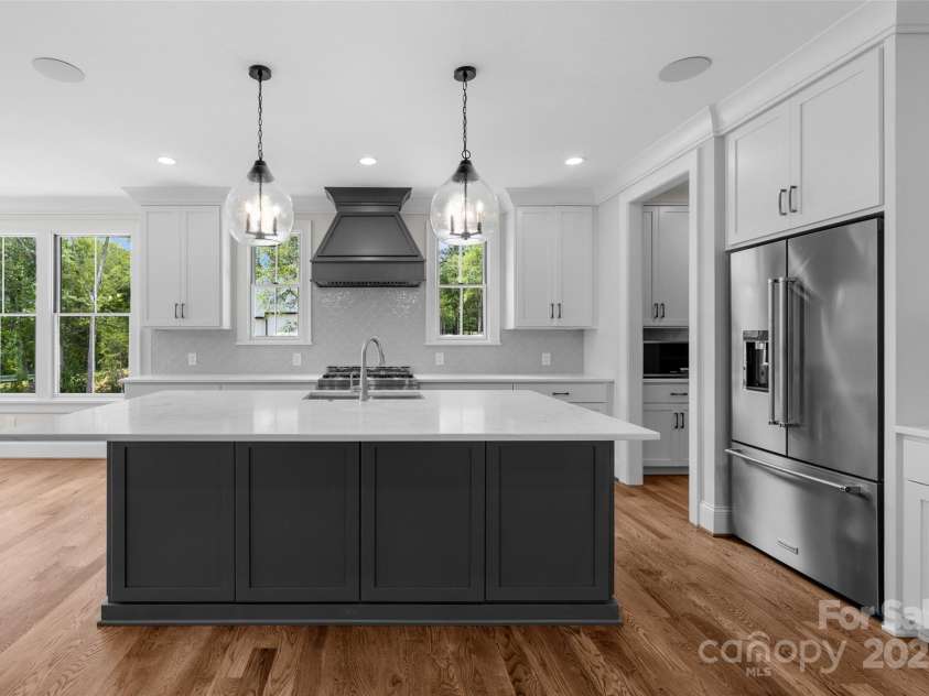 537 Riddle Mill Road, Clover, SC 29710.  MLS# CAR4272387, YatesRealty ID 22040. 