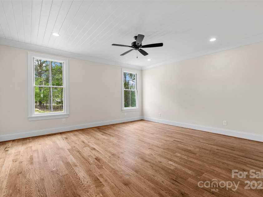 537 Riddle Mill Road, Clover, SC 29710.  MLS# CAR4272387, YatesRealty ID 22040. 