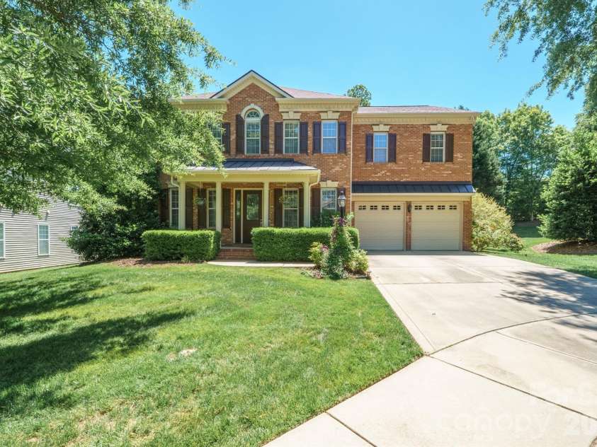 4109 Exbury Gardens Drive, Waxhaw, NC 28173.  MLS# CAR4382310, YatesRealty ID 22041. 