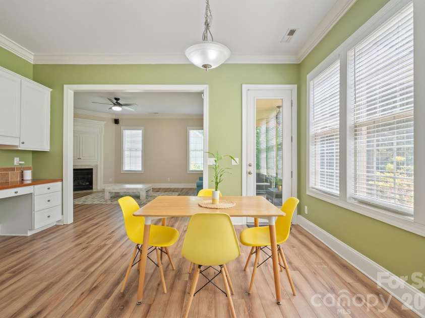 4109 Exbury Gardens Drive, Waxhaw, NC 28173.  MLS# CAR4382310, YatesRealty ID 22041. 