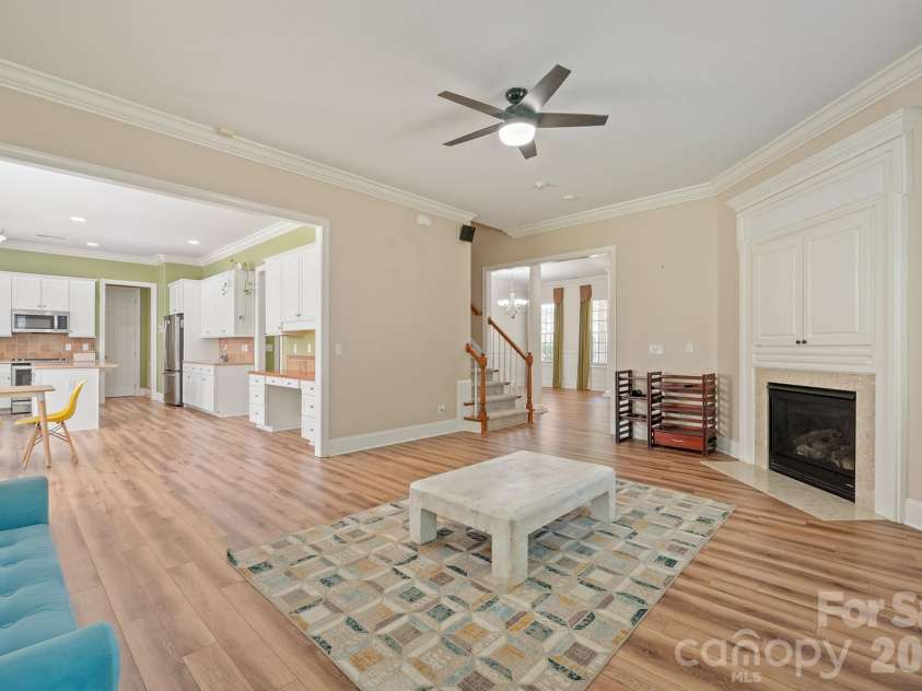 4109 Exbury Gardens Drive, Waxhaw, NC 28173.  MLS# CAR4382310, YatesRealty ID 22041. 