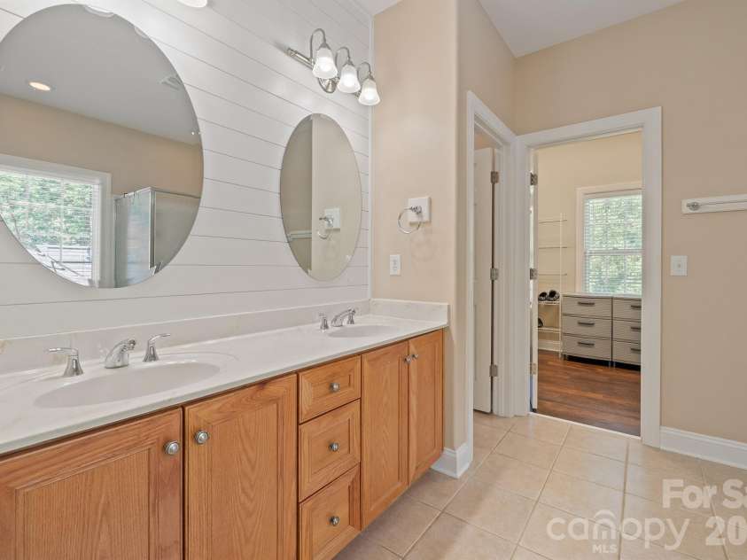 4109 Exbury Gardens Drive, Waxhaw, NC 28173.  MLS# CAR4382310, YatesRealty ID 22041. 