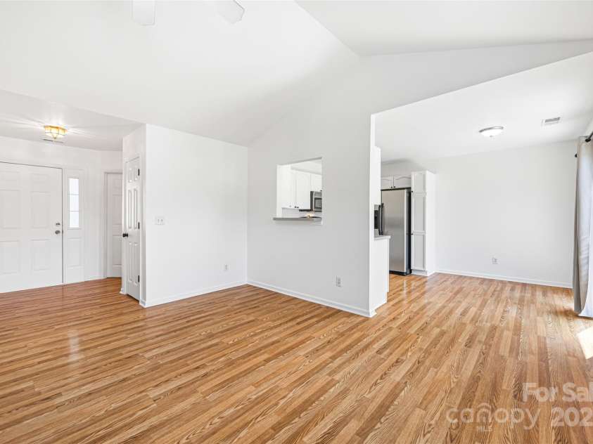 4697 Madeline Drive, Rock Hill, SC 29732.  MLS# CAR4272547, YatesRealty ID 22041. 