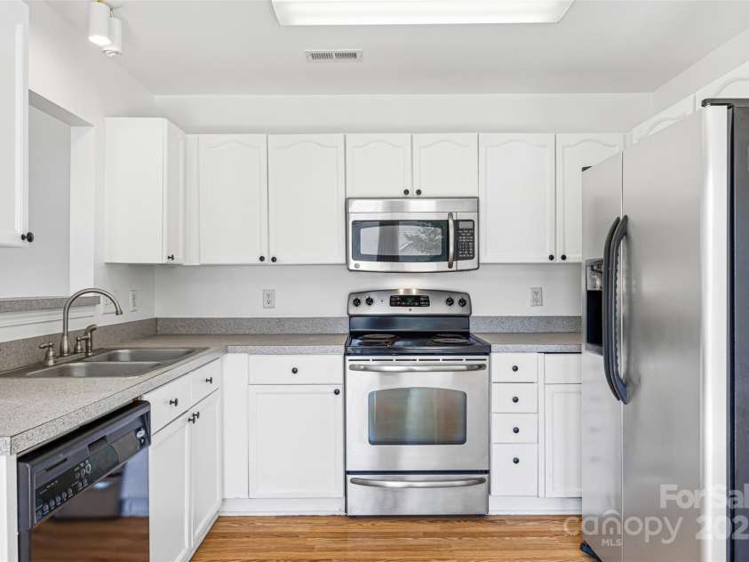 4697 Madeline Drive, Rock Hill, SC 29732.  MLS# CAR4272547, YatesRealty ID 22041. 