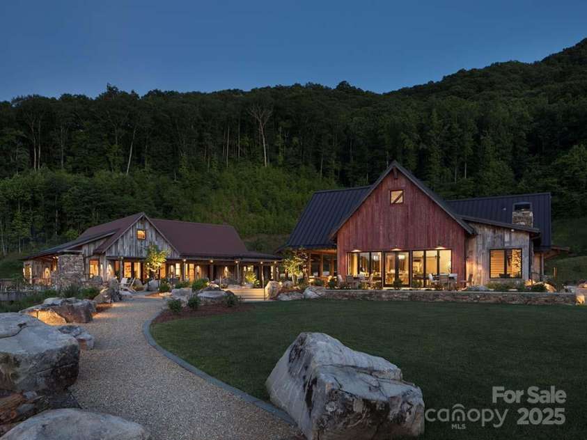 1416 Clubhouse Road, Sylva, NC 28779.  MLS# CAR4273443, YatesRealty ID 22042. 