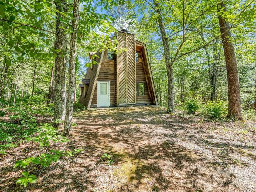 740 Justice Drive, Lake Lure, NC 28746.  MLS# CAR4381493, YatesRealty ID 22044. 