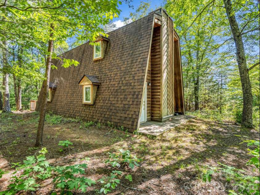 740 Justice Drive, Lake Lure, NC 28746.  MLS# CAR4381493, YatesRealty ID 22044. 