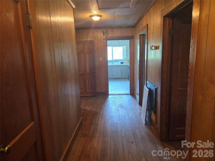 1127 Mountain Street, Blacksburg, SC 29702.  MLS# CAR4381881, YatesRealty ID 22045. 