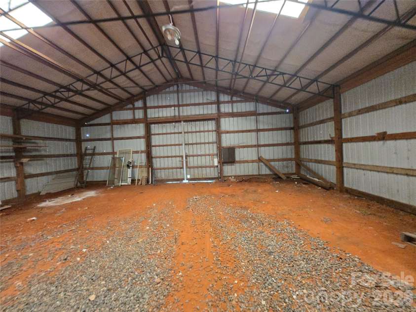 1127 Mountain Street, Blacksburg, SC 29702.  MLS# CAR4381881, YatesRealty ID 22045. 