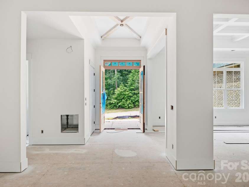 207 Kingsbridge Road, Salisbury, NC 28144.  MLS# CAR4382126, YatesRealty ID 22047. 