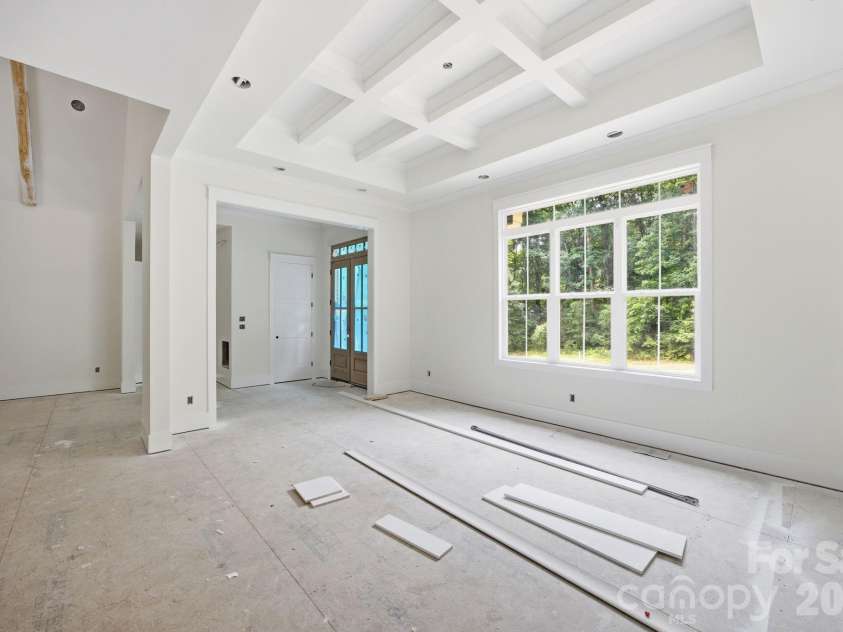 207 Kingsbridge Road, Salisbury, NC 28144.  MLS# CAR4382126, YatesRealty ID 22047. 