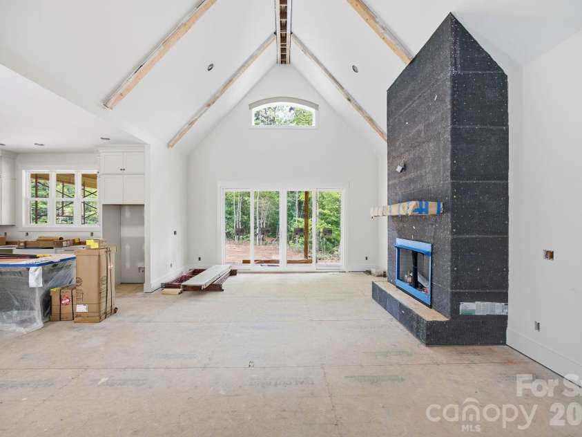 207 Kingsbridge Road, Salisbury, NC 28144.  MLS# CAR4382126, YatesRealty ID 22047. 