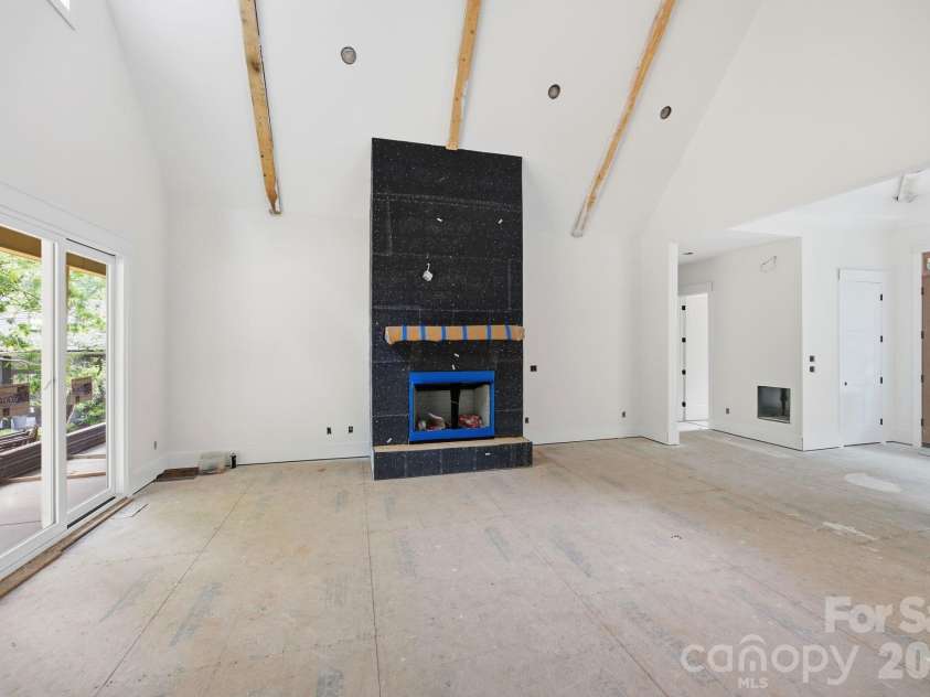 207 Kingsbridge Road, Salisbury, NC 28144.  MLS# CAR4382126, YatesRealty ID 22047. 