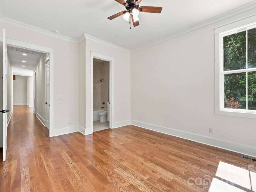 207 Kingsbridge Road, Salisbury, NC 28144.  MLS# CAR4382126, YatesRealty ID 22047. 