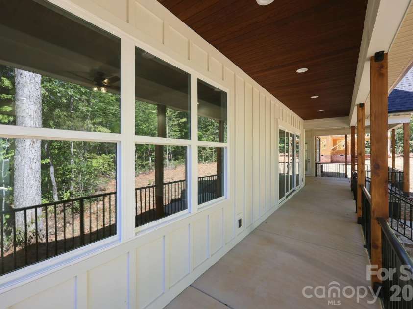 207 Kingsbridge Road, Salisbury, NC 28144.  MLS# CAR4382126, YatesRealty ID 22047. 