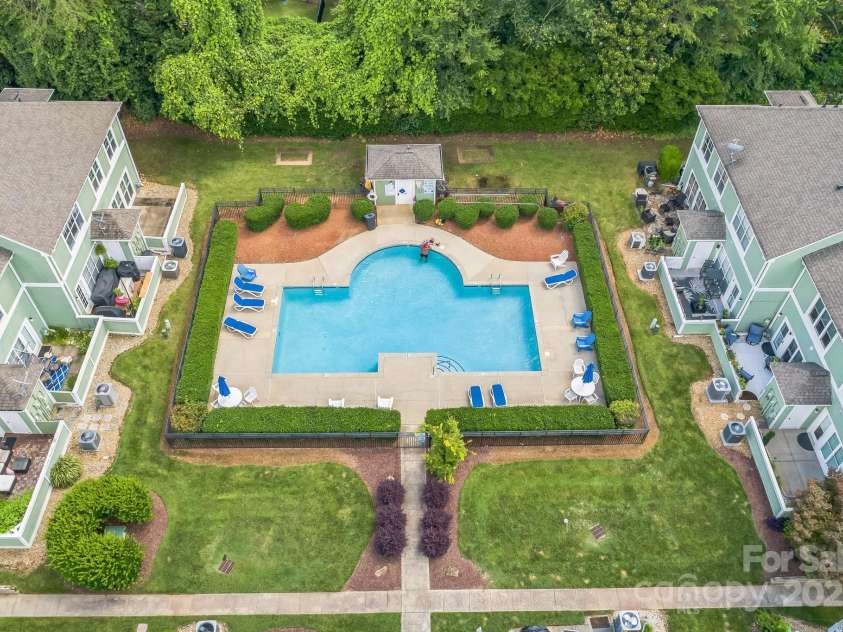 17431 Tuscany Lane, Cornelius, NC 28031.  MLS# CAR4272673, YatesRealty ID 22048. 