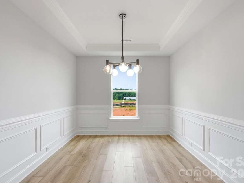 120 Swing Lane, Troutman, NC 28166.  MLS# CAR4382366, YatesRealty ID 22049. Dining Room