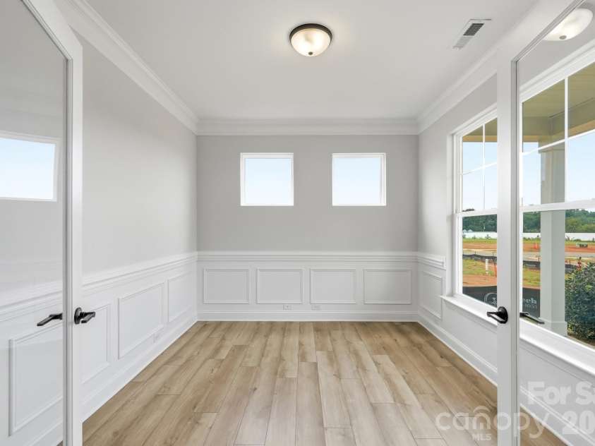 120 Swing Lane, Troutman, NC 28166.  MLS# CAR4382366, YatesRealty ID 22049. Office
