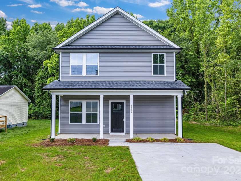 1420 Tyler Street, Kannapolis, NC 28083.  MLS# CAR4269303, YatesRealty ID 22049. 