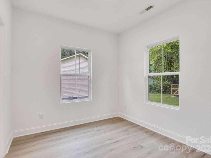 1420 Tyler Street, Kannapolis, NC 28083.  MLS# CAR4269303, YatesRealty ID 22049. 