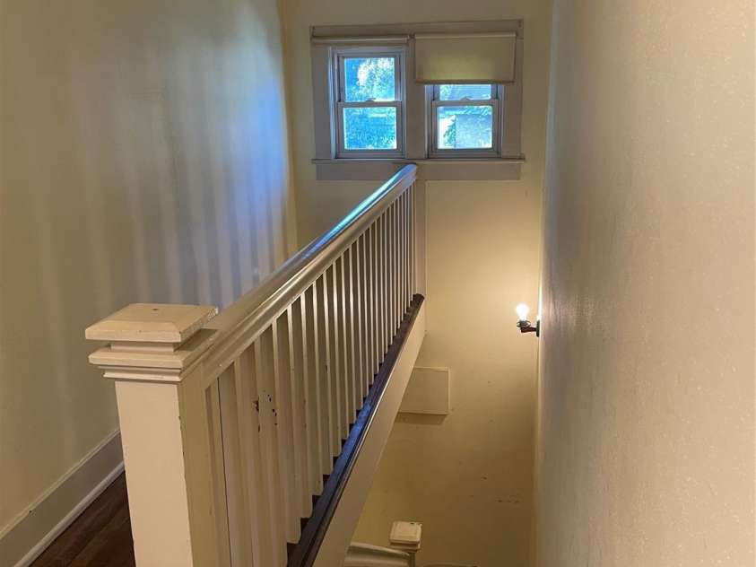 318 Academy Street, Canton, NC 28716.  MLS# CAR4263359, YatesRealty ID 2205. 