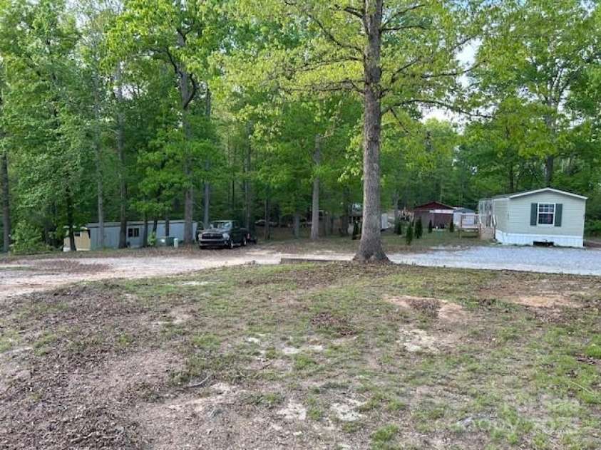 4467 Patti Clymer Drive, Morganton, NC 28655.  MLS# CAR4234174, YatesRealty ID 2205. 