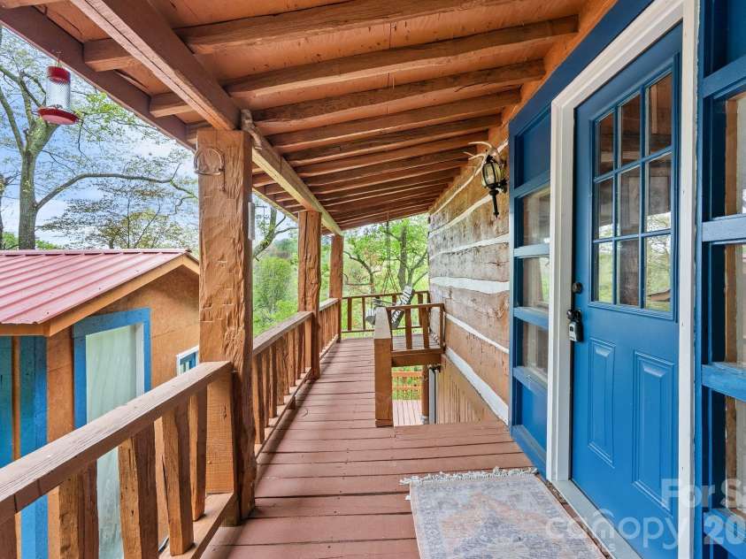 285 Glenaire Drive, Mars Hill, NC 28754.  MLS# CAR4380498, YatesRealty ID 22052. 