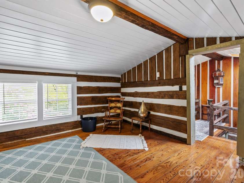 285 Glenaire Drive, Mars Hill, NC 28754.  MLS# CAR4380498, YatesRealty ID 22052. 