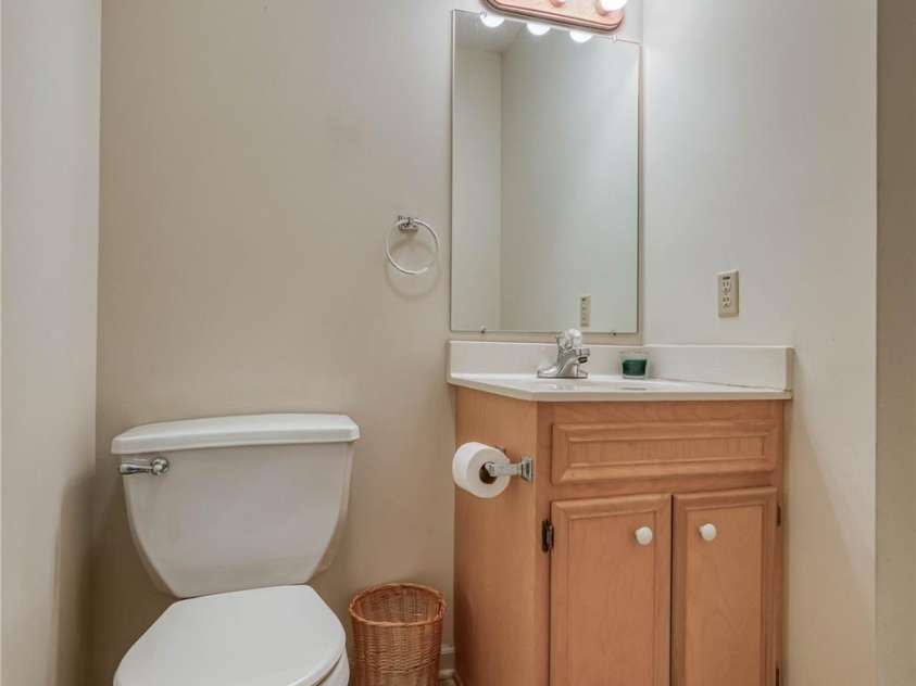 130 24th Street, Hickory, NC 28601.  MLS# CAR4269301, YatesRealty ID 22053. 
