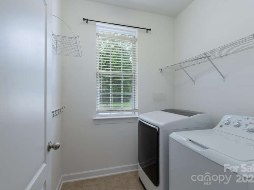 11945 Red Rust Lane, Charlotte, NC 28277.  MLS# CAR4258421, YatesRealty ID 22054. 