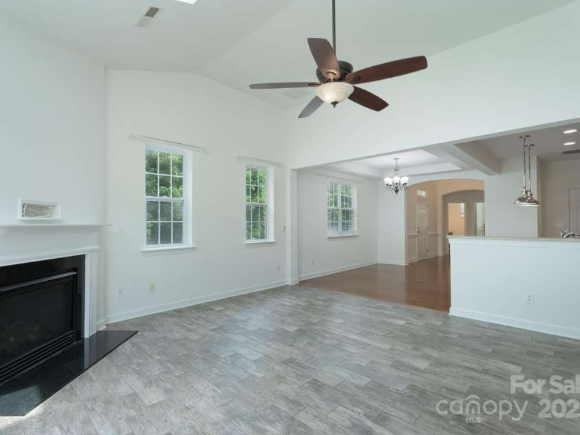 11945 Red Rust Lane, Charlotte, NC 28277.  MLS# CAR4258421, YatesRealty ID 22054. 