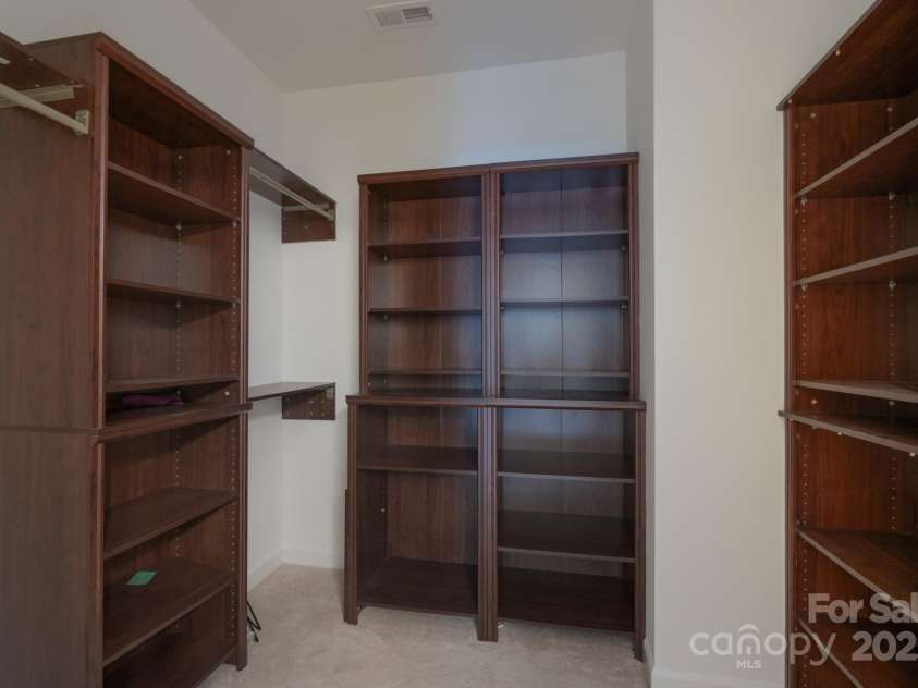 11945 Red Rust Lane, Charlotte, NC 28277.  MLS# CAR4258421, YatesRealty ID 22054. 