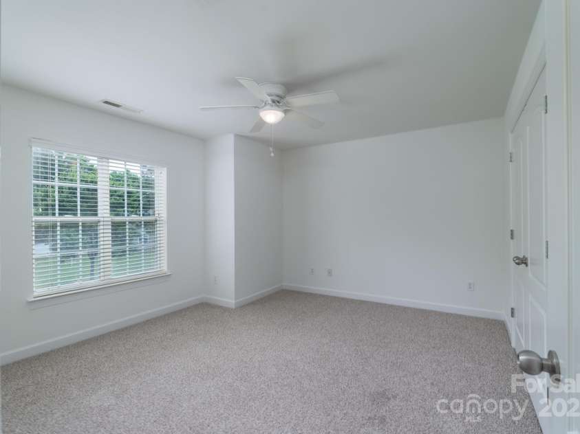 11945 Red Rust Lane, Charlotte, NC 28277.  MLS# CAR4258421, YatesRealty ID 22054. 