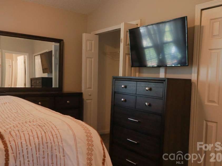 12331 Bluestem Lane, Charlotte, NC 28277.  MLS# CAR4378995, YatesRealty ID 22054. 