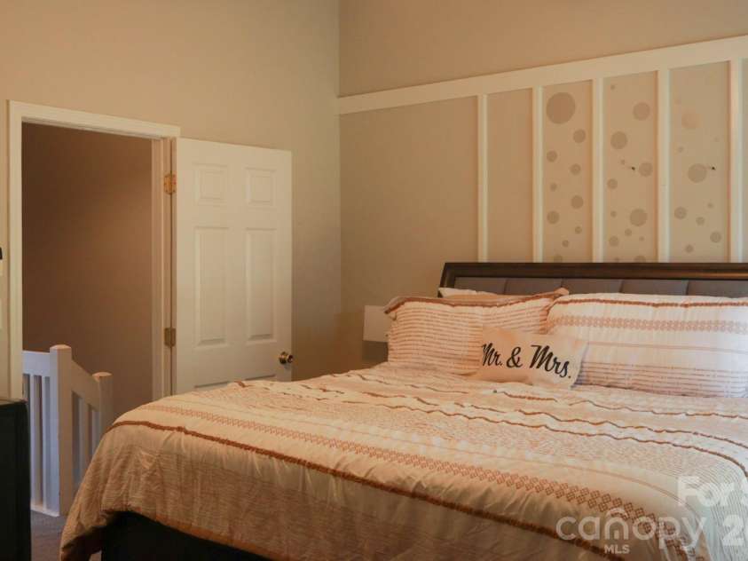 12331 Bluestem Lane, Charlotte, NC 28277.  MLS# CAR4378995, YatesRealty ID 22054. 