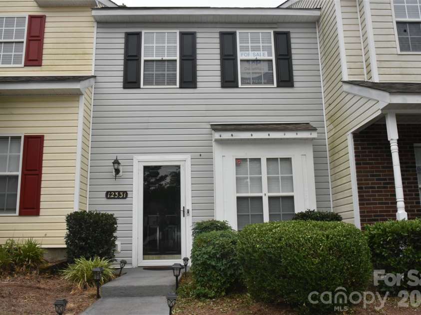 12331 Bluestem Lane, Charlotte, NC 28277.  MLS# CAR4378995, YatesRealty ID 22054. 