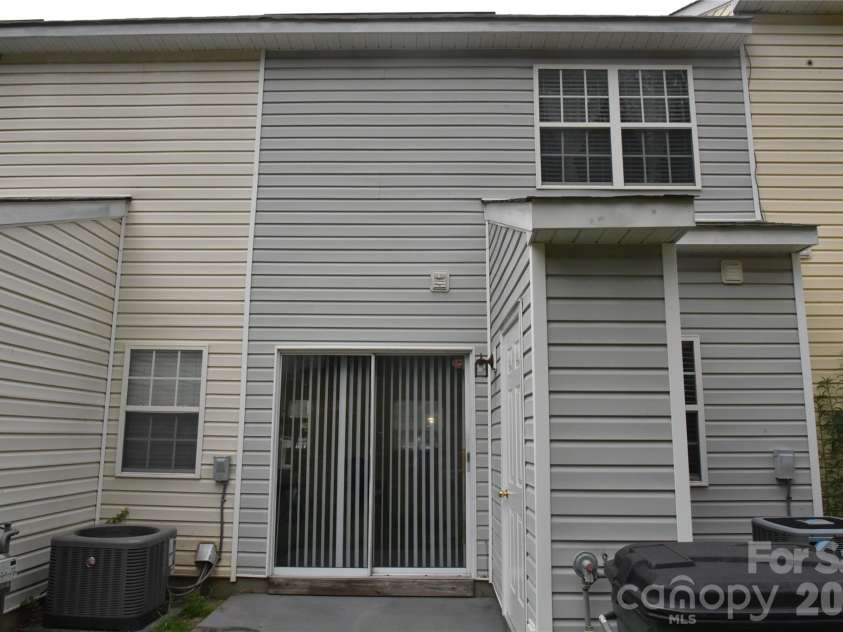 12331 Bluestem Lane, Charlotte, NC 28277.  MLS# CAR4378995, YatesRealty ID 22054. 