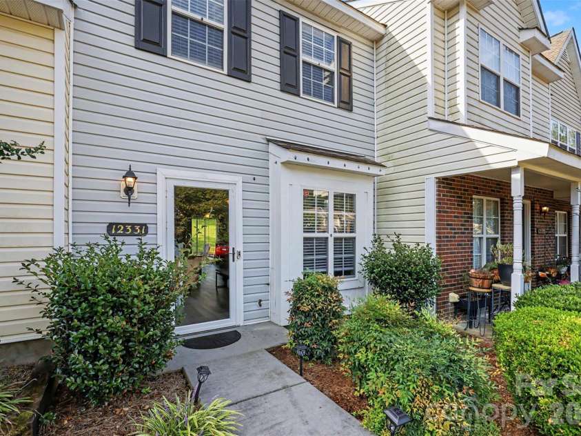 12331 Bluestem Lane, Charlotte, NC 28277.  MLS# CAR4415058, YatesRealty ID 22054. 