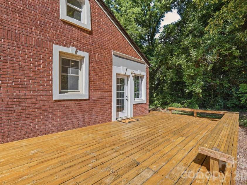 1624 New Hope Road, Gastonia, NC 28054.  MLS# CAR4379831, YatesRealty ID 22055. 