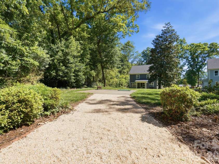 1624 New Hope Road, Gastonia, NC 28054.  MLS# CAR4379831, YatesRealty ID 22055. 