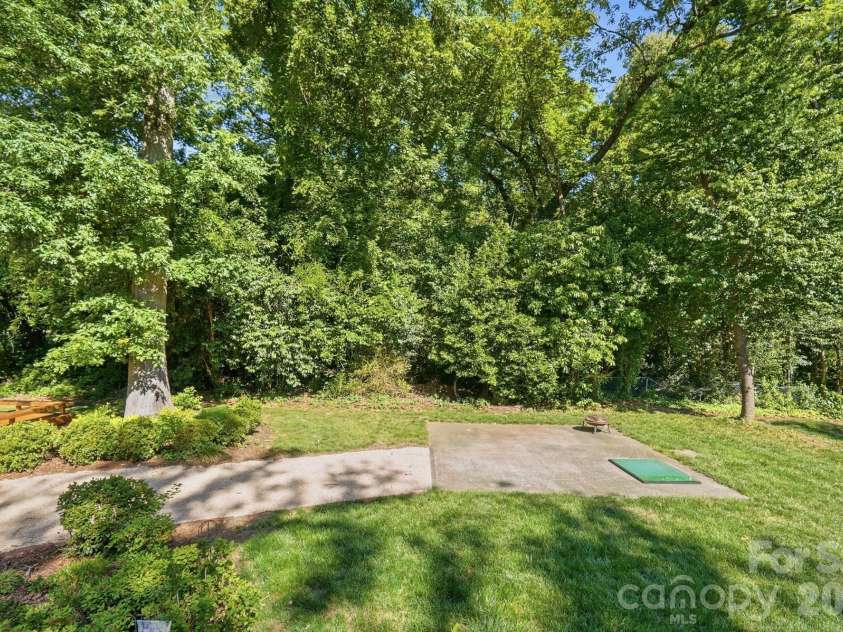 1624 New Hope Road, Gastonia, NC 28054.  MLS# CAR4379831, YatesRealty ID 22055. 