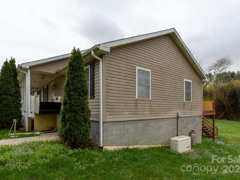 293 Gap Creek Road, Fletcher, NC 28732.  MLS# CAR4244795, YatesRealty ID 22055. 