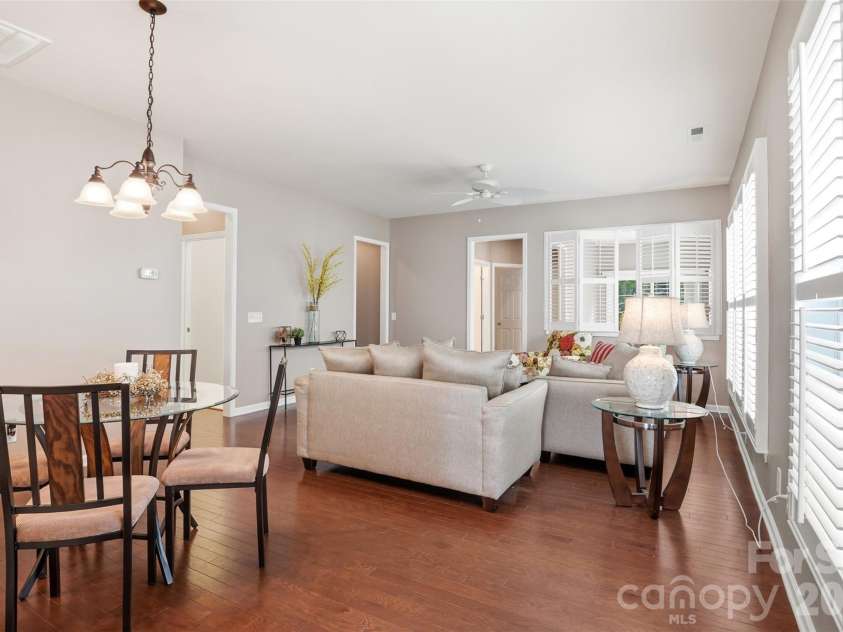 9016 Smokey Hill Lane, Fort Mill, SC 29707.  MLS# CAR4379409, YatesRealty ID 22056. 