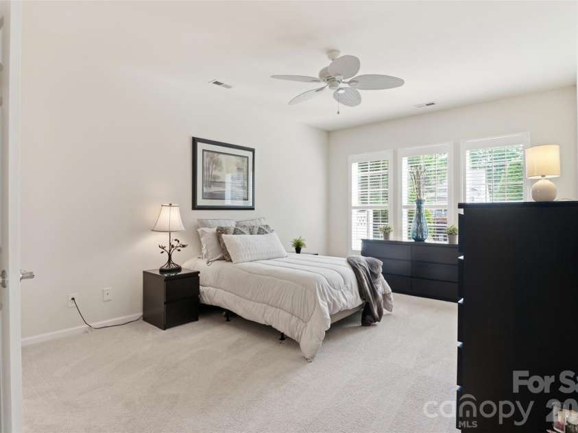 9016 Smokey Hill Lane, Fort Mill, SC 29707.  MLS# CAR4379409, YatesRealty ID 22056. 